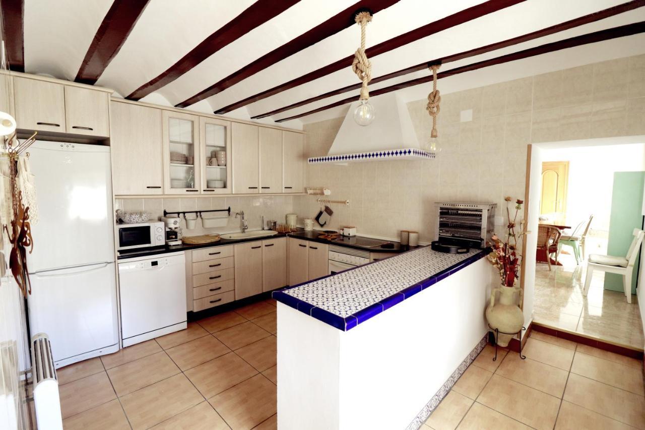 Casa Rural Ideal Para Escapadas Con Barbacoa Y Spa Tinarejos Exterior foto
